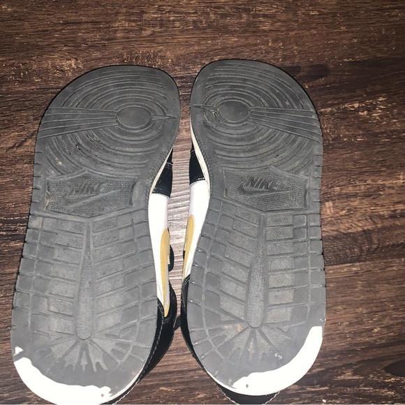 Nike Air Jordan 1 Mid Pollen size 6y - Picture 4 of 6